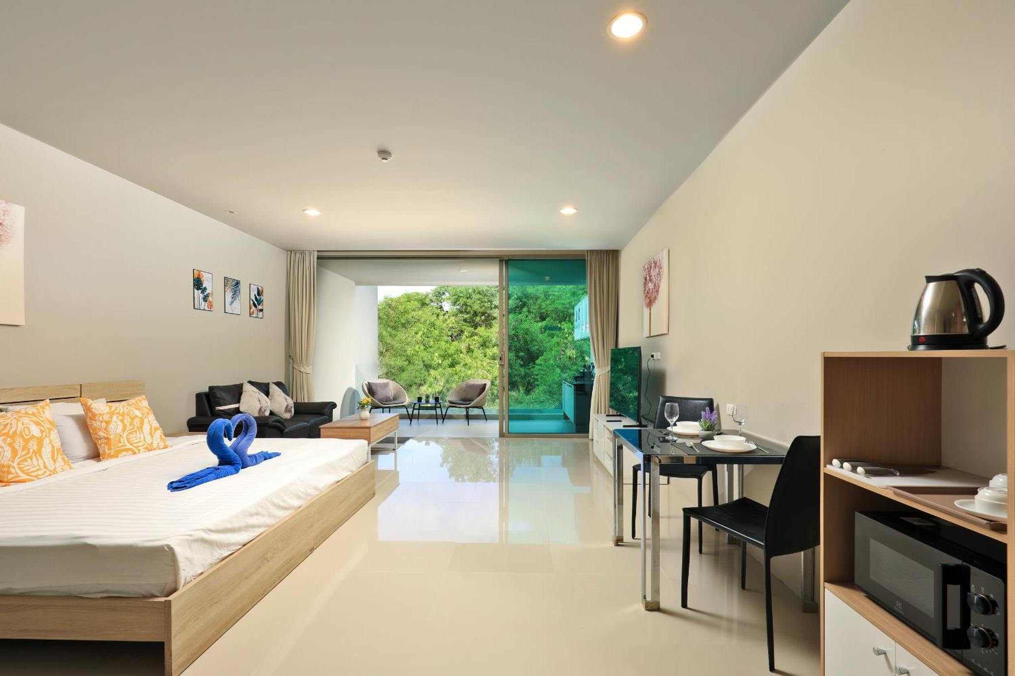 Spacious Studio Near Karon Beach By Pro Phuket Apartment Exterior photo